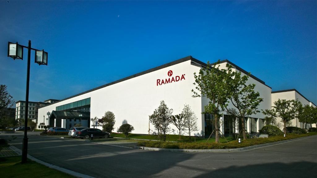 Ramada Suzhou Luzhi Hotel Exterior photo